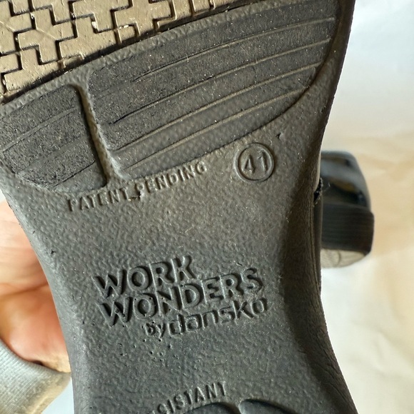 Work Wonders by Dansko Womens Black Clog Mules Size EUR 41 (10) - Picture 7 of 8